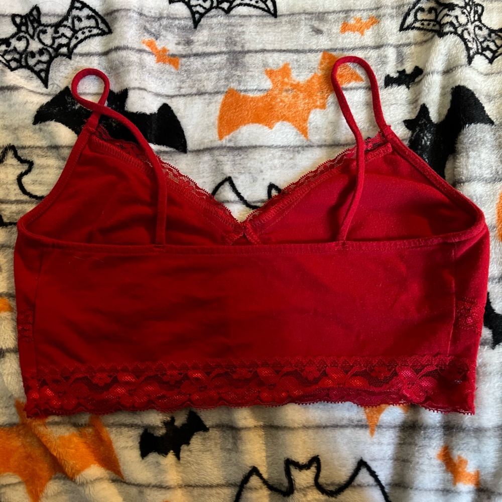 Cropped tank.